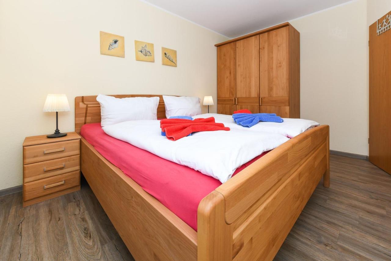 Ferienwohnung Baltrum Inselhaus Am Deich Neuharlingersiel Luaran gambar